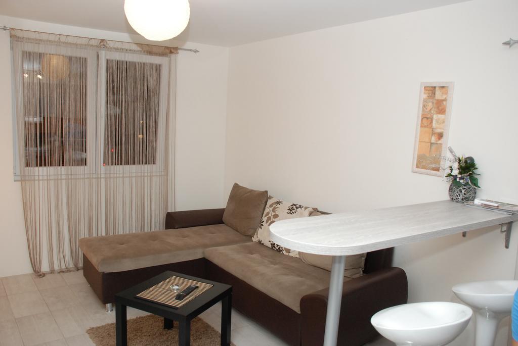 Franstal Apartments Belgrade Chambre photo