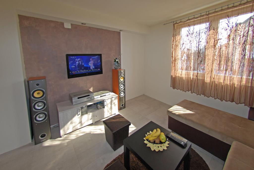 Franstal Apartments Belgrade Chambre photo